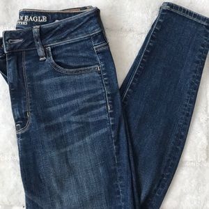 American Eagle dark wash jeans